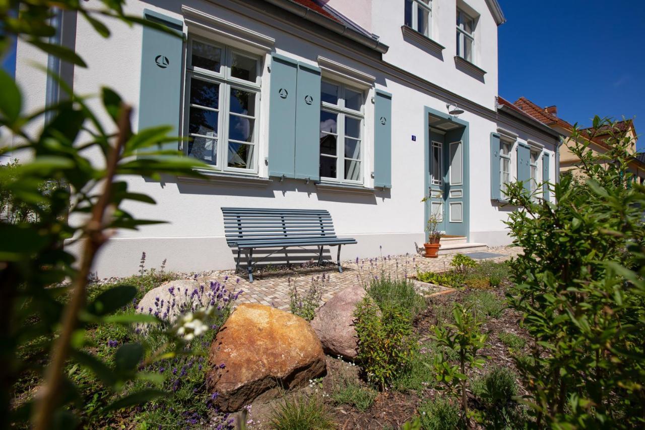Kapitaenshaus Luv & Lee Villa Wustrow  Luaran gambar